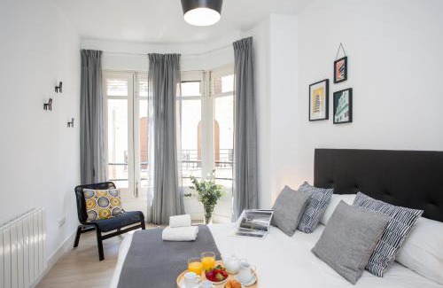 Sant Francesc Apartment | SingularStays Santa Clara