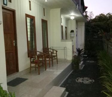 Pengosekan House | Sintya Homestay