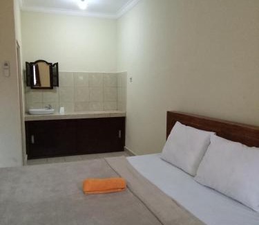 Pengosekan House | Sintya Homestay