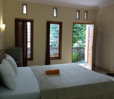 Pengosekan House | Sintya Homestay