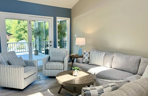 Westport House | Sip, Sip Away | Pool | Hot Tub | Sleeps 14 | Fire Pit