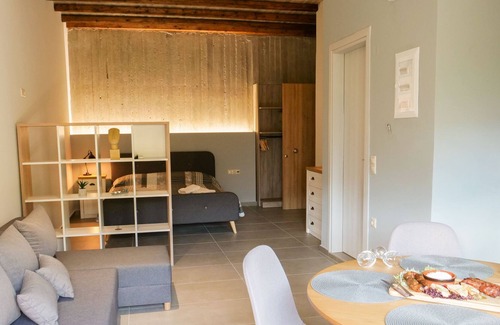 Sisai Apartment | Sisaion Suites
