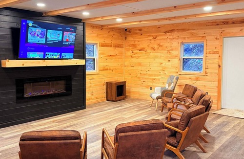 Wellsboro House | Site T Full Hookup up to 32FT