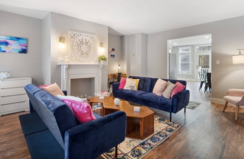 South Side Slopes House | Situated just 1.4 miles away from Pittsburgh’s buzzing downtown.