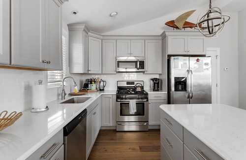 Townsend's Inlet House | Six bedroom, 5.5 bath townhome that sleeps 14