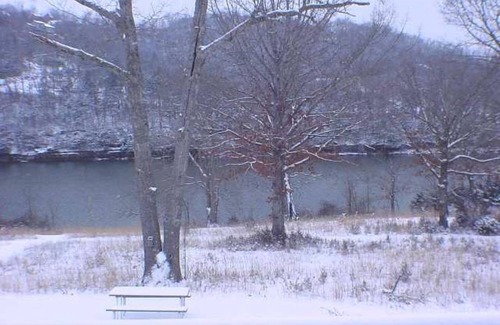Holiday Island Condo | Six-Person Hot Tub, Lakeside, King Beds, Fireplace!