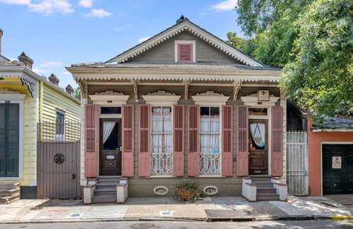 French Quarter House | Six Room Guest House