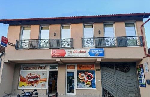 Backa Topola Apartment | Six Windows Apartmani