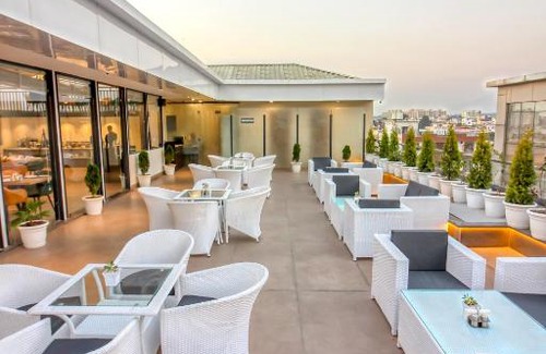 Dehradun Hotel | SJ PARADISE