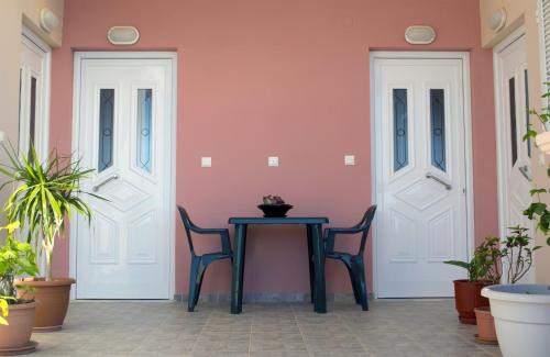 Stavros Apartment | Skamagkas M. Apartments