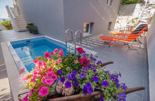 Kato Stalos House | Skandalakis Homes & Apartments