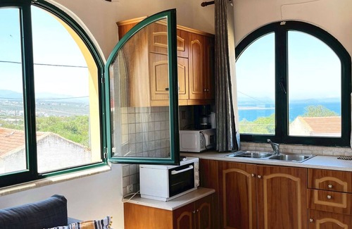 Chorafakia Apartment | Skandalis - Athina apartment with sea view