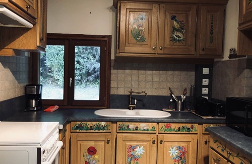 Saint-Gervais-les-Bains Apartment | Ski apartment in a chalet for 8 people in the heart of nature