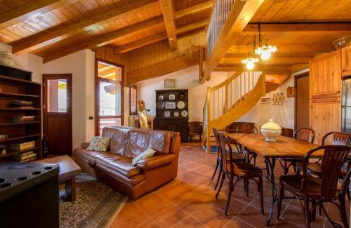 Barzio Apartment | Ski&bike In The Sunny Valley by Halldis