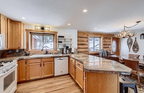 Breckenridge House | Ski Breckenridge CO from Peak 7-close to Keystone, Copper Mountain, & A-Basin