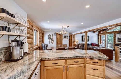 Breckenridge House | Ski Breckenridge CO from Peak 7-close to Keystone, Copper Mountain, & A-Basin