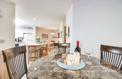 Tofte House | Ski, Hike, Bike, Relax: Tofte Townhome w/Deck!
