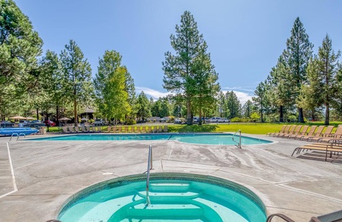 Century West Villa | Ski House 233