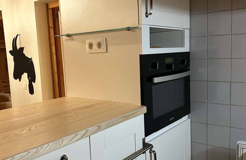 Notre-Dame-de-Bellecombe Apartment | Ski-In/Ski-Out Mountain Chalet Apartment, 2 Bedrooms, Sleeps 5, Balcony, Parking