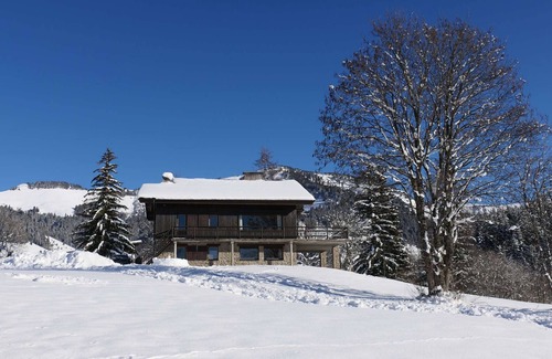 Notre-Dame-de-Bellecombe Apartment | Ski-In/Ski-Out Mountain Chalet Apartment, 2 Bedrooms, Sleeps 5, Balcony, Parking
