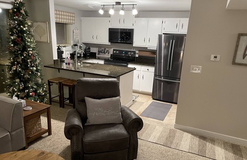 Wintergreen Condo | Ski in/ out condo