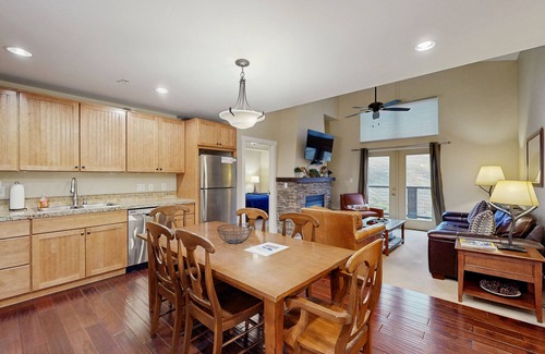 Silvercreek Condo | Ski-in/out condo w/slope side view w/hot tub and pool access - steps to lifts
