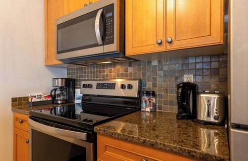 East Kootenay Condo | Ski In/Out l Cozy 1 Bedroom