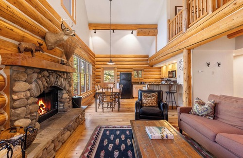 Powder Ridge Cabin | Ski In/Out | Red Cloud Cabin | Big Sky Resort