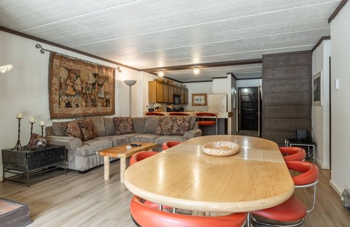 Mammoth Lakes Condo | SKI IN SKI OUT! 2 Bedroom 2 Baths 1849 Condos #109 Steps to Canyon Lodge Slps 5. Mountain Views!