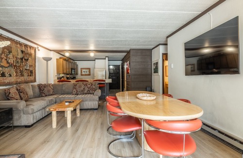 Mammoth Lakes Condo | SKI IN SKI OUT! 2 Bedroom 2 Baths 1849 Condos #109 Steps to Canyon Lodge Slps 5. Mountain Views!