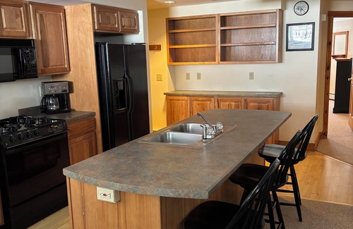 North Troy Condo | Ski In Ski Out 4 BR Jay Peak Condo