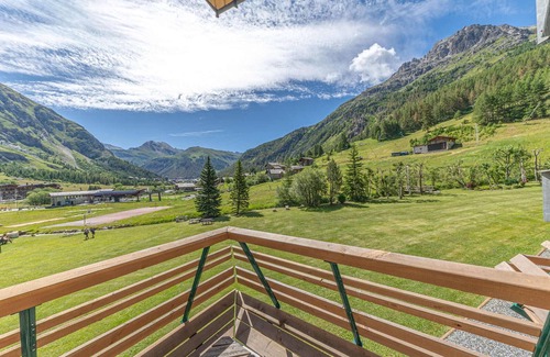 Val-d'Isere Apartment | Ski-In/Ski-Out Apartment with Loft and WiFi