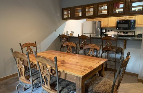 Beaver Creek Condo | Ski-in/ski-out Beaver Creek Village Comfy + Modern Family Escape