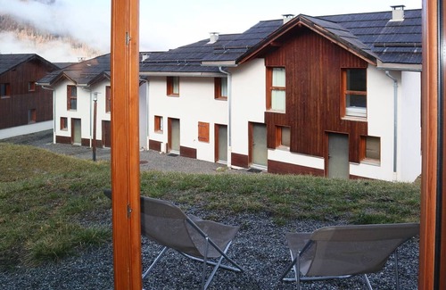 Les Orres Ski Chalet | Ski-in/Ski-out Chalet, Pool & Sauna, Sleeps 6