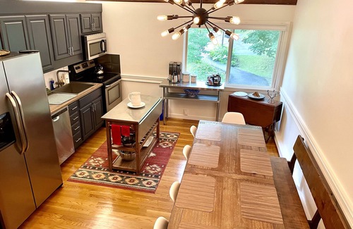 Stowe Area House | Ski-in Ski-out, Chic, Cozy & Fun, Great Location Stowe!