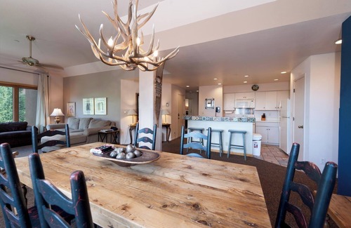 Purgatory Condo | Ski in/Ski Out Condo in Main Plaza - Corner Unit - Views of the Slopes