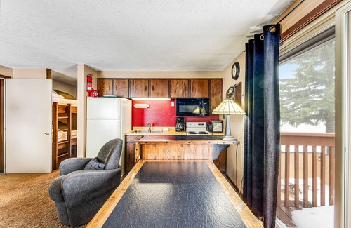 Boise Condo | Ski-in/ski-out condo with panoramic views