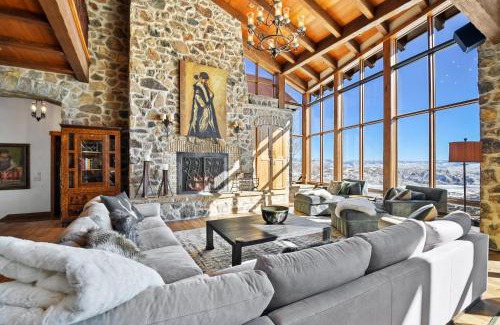 Deer Valley Ski Chalet | Ski in Ski Out Deer Valley with 9 Bedrooms and Hot Tub