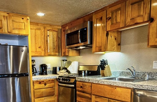 Olympic Valley Condo | Ski In/Ski Out! Enjoy the amazing powder Palisades is receiving this season!