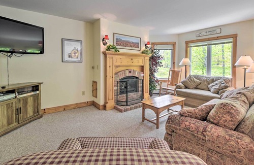 North Troy Condo | Ski In, Ski Out Escape: Steps to Jay Trail!