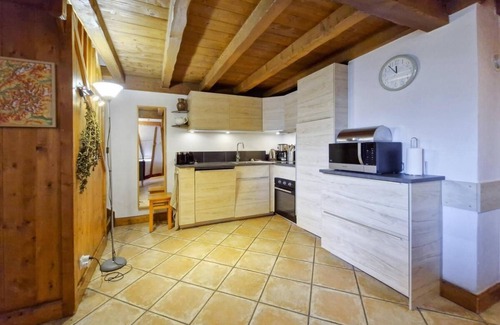Arc-1800 Apartment | Ski-in/ski-out & foot of the slopes, 5th floor, view valley, balcony, tv, 58m², Les Arcs