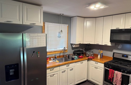 Tannersville Condo | Ski In/Ski Out Mountain Condo