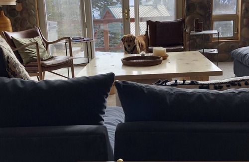 Powder Mountain House | Ski in/ski out mountaintop home with stunning views, sleeps 16!