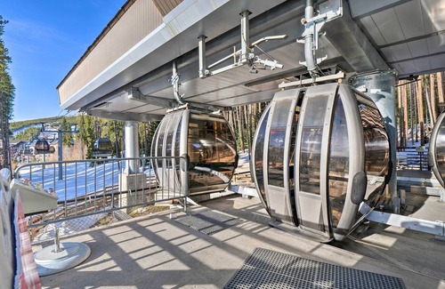 Breckenridge Condo | Ski-In & Ski-Out New Years 5 Star 2 Bedroom 2 Bath Resort Condo Breckenridge, CO