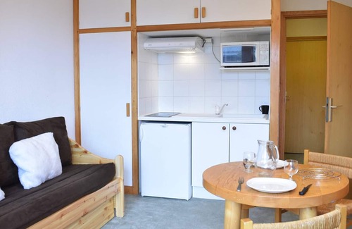 Meribel Apartment | Ski-In/Ski-Out Studio Apartment, Sleeps 2, Close to Shuttle, Shops, and Restaurants