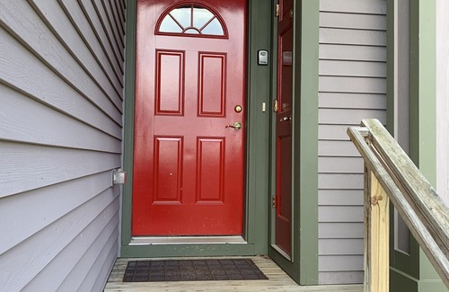 North Troy Condo | Ski-in, Ski-out Vacation Condo at Jay