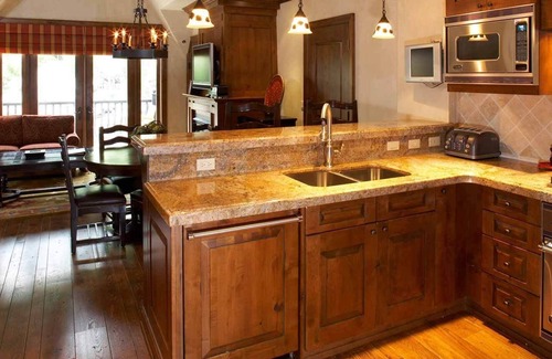Downtown Villa | Ski Martin Luther King Weekend at The Aspen Mountain Residences!