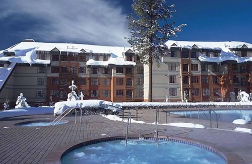Lakeside Park Apartment | Ski! New Years Week Marriott's Villas Lake Tahoe Dec 26,27,28 to Jan 2,3,4