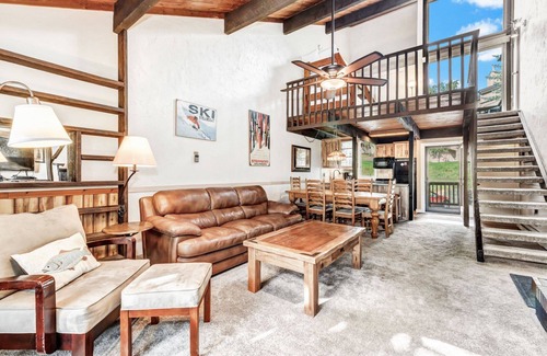 Steamboat Springs Condo | Ski Ranch Loft - Short Walk to Slopes, 2 King Bedrooms + Loft, Hot Tub