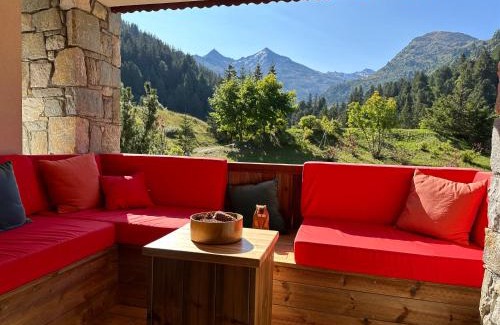 Les Allues Apartment | SkiMottaret